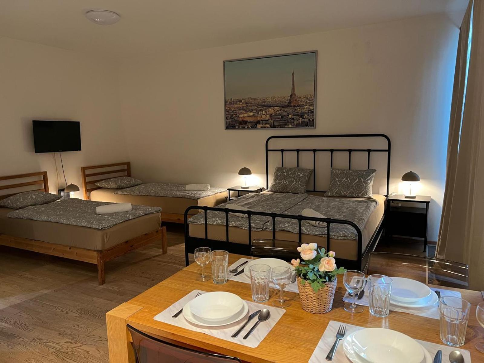 Apartments In Residence Garden Towers — Photos 2